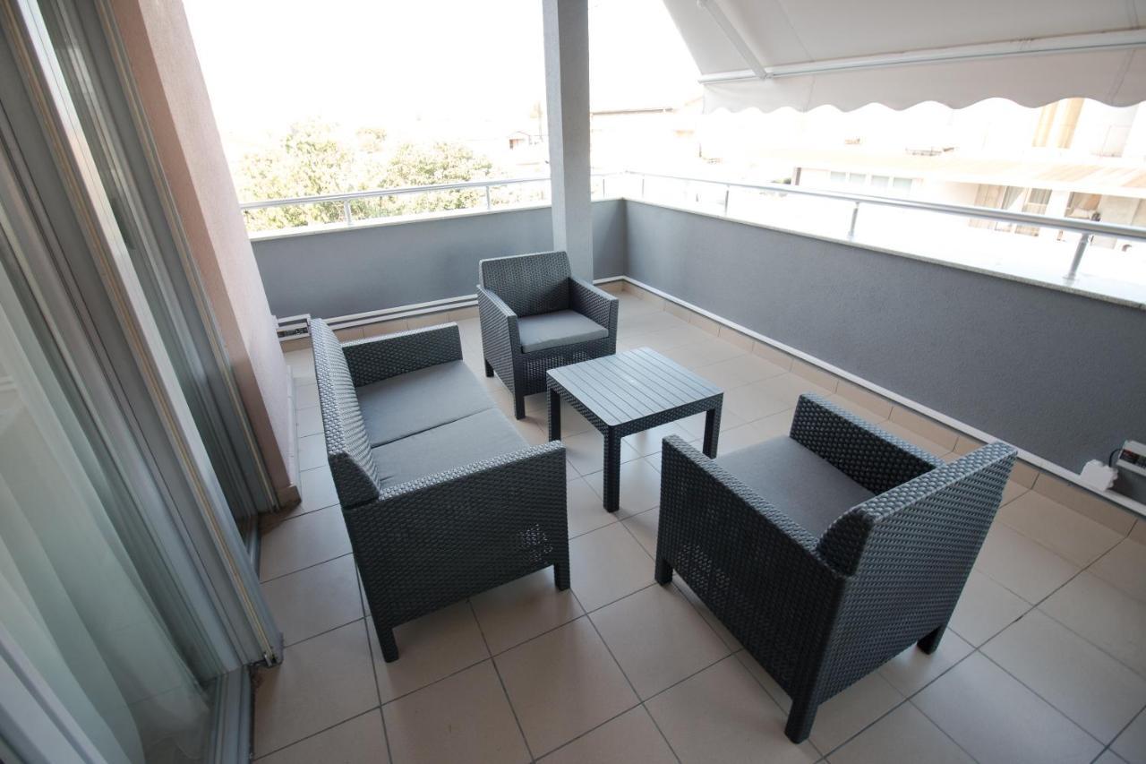 Oasis Apartments Gyevgyelija Kültér fotó